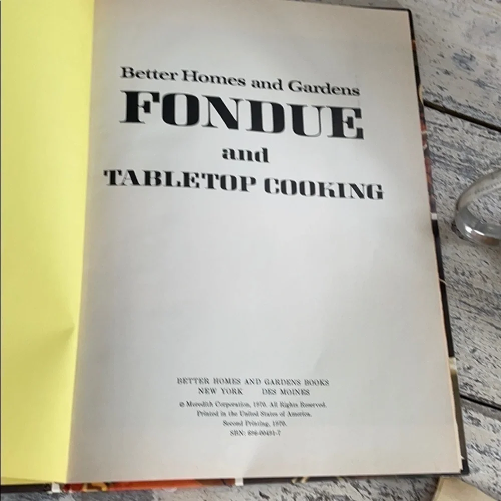 Vintage Puralum Corp. fondue set with book recipes​​​​​​​​​​​​​​